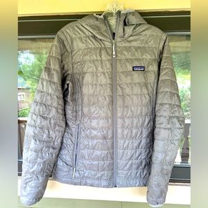 Patagonia Women’s Nano Puff Hoody, size Medium